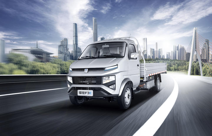 吉利锋锐小卡上市首日,订单成交量过万_卡车e族_选车用车买车,就上