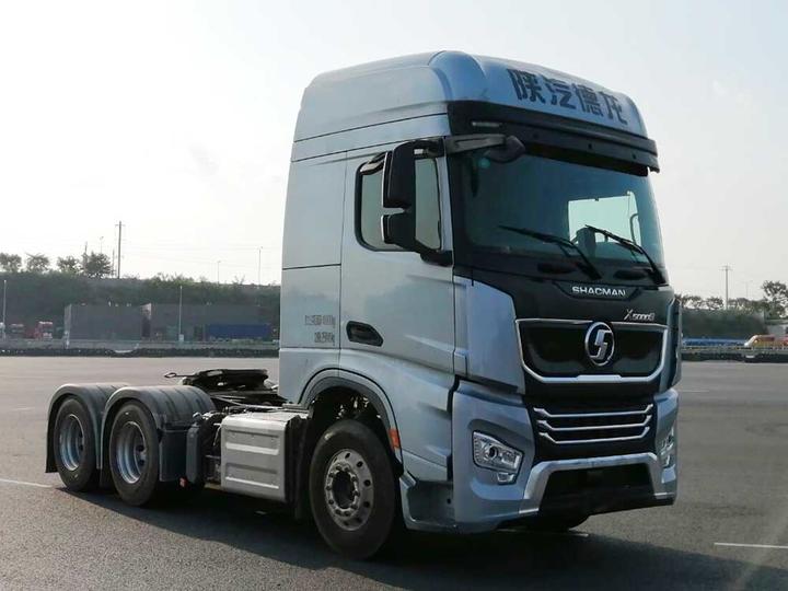 看点2:陕汽德龙x5000s即将问世,动力更多选择