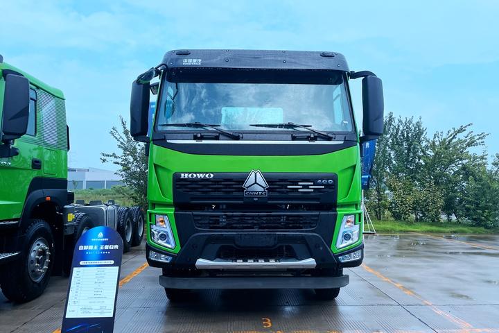 68万起售!豪沃v7-x自卸车登场,性能强悍 赚钱利器!