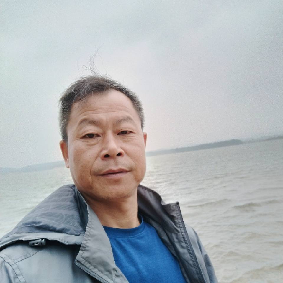 黄孙：13557776582