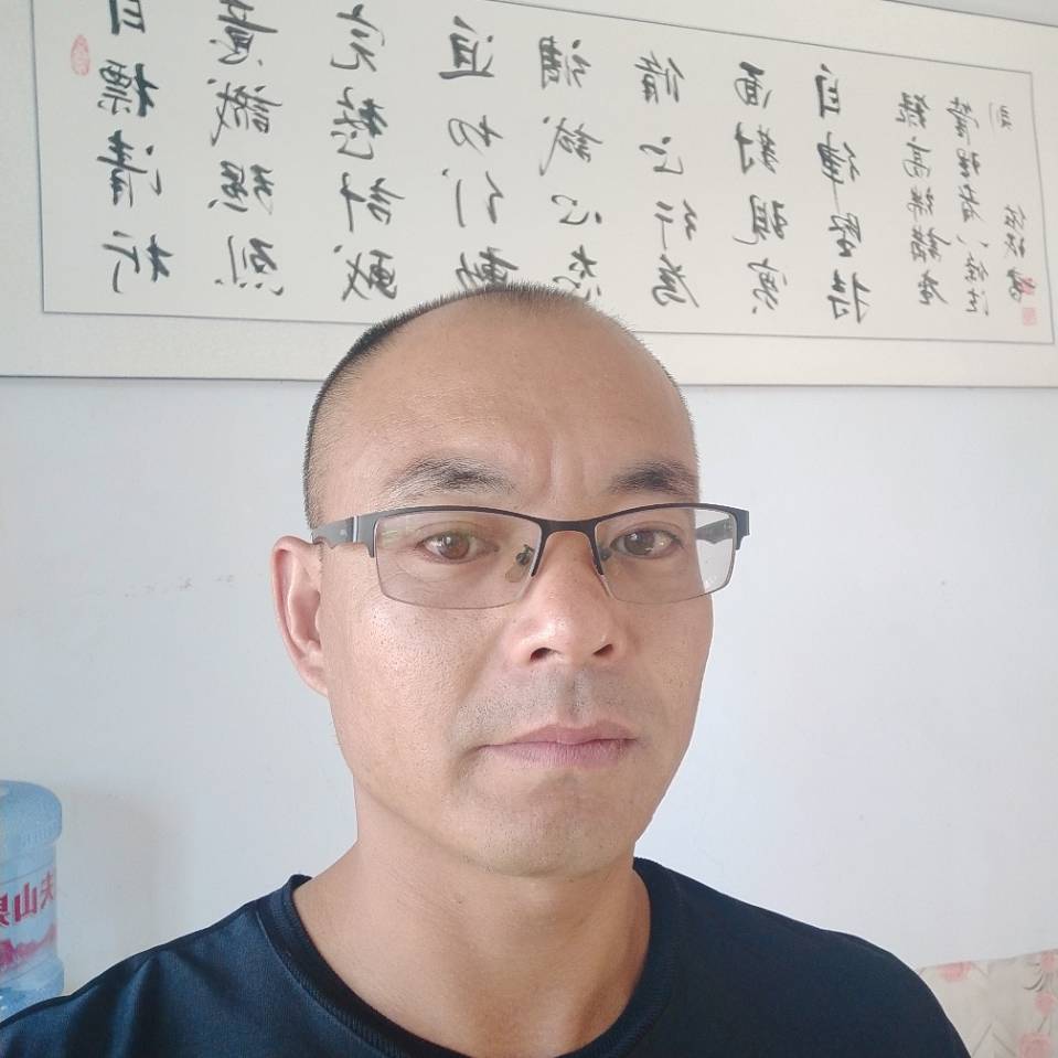 请叫我老唐   （收微信）