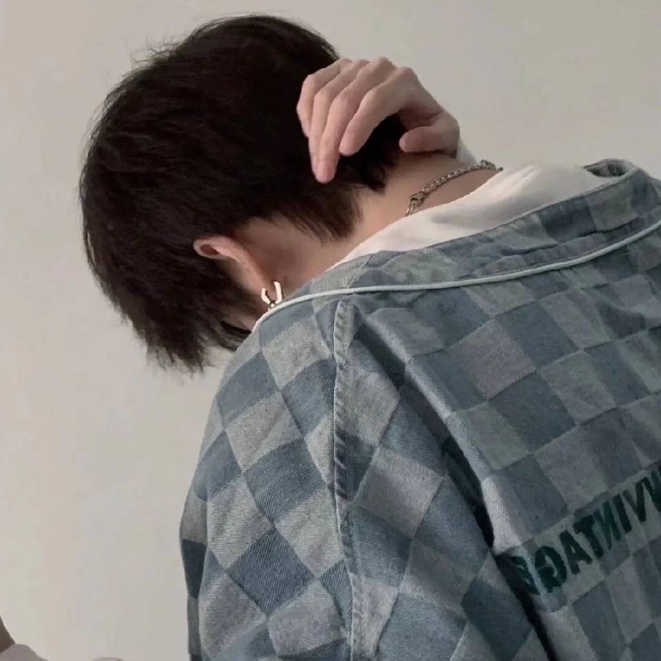 刘君强????