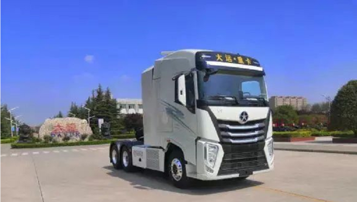 综合实力不输燃油车高配大运v9氢燃料牵引车什么样 手机卡车e族 综合实力不输燃油车高配大运v9氢燃料牵引车什么样 手机卡车e族