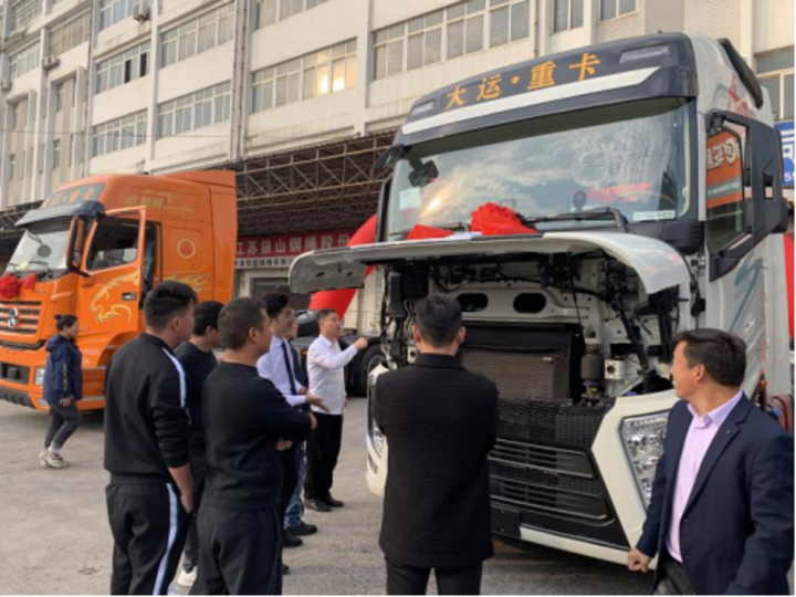 赵师傅说 大运重卡这点最吸引我 手机卡车e族