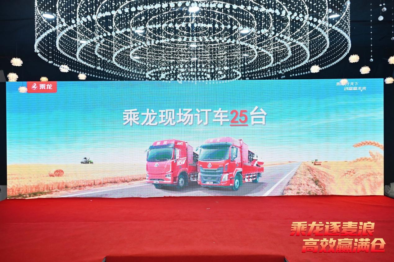 ZFY_5417-opq4386052286