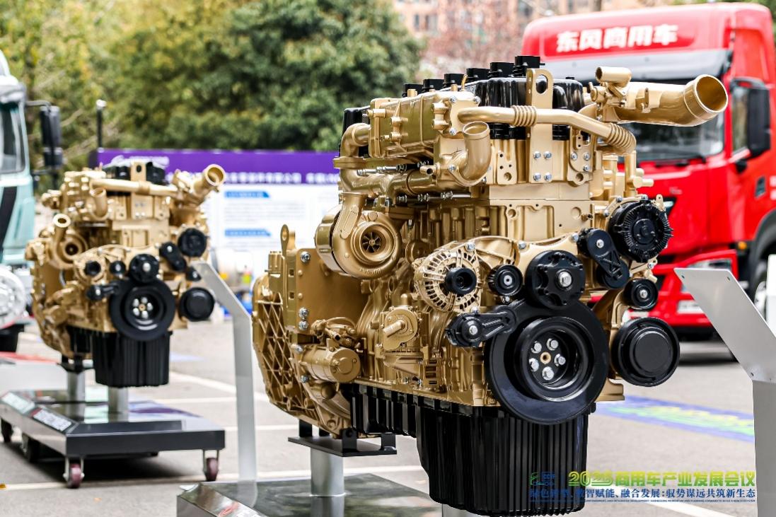 图片包含 户外, 路, 卡车, 发动机
AI 生成的内容可能不正确。