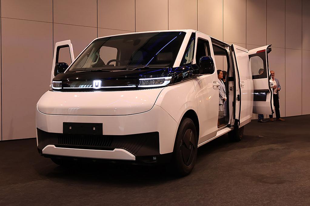geely-farizon-sv-1-2