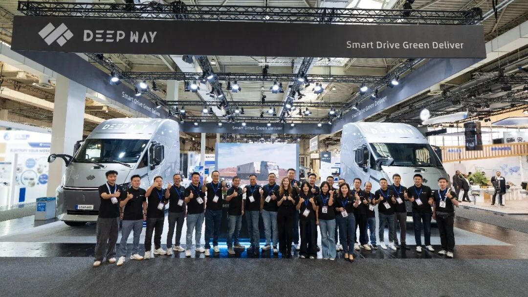 https://mmbiz.qpic.cn/sz_mmbiz_jpg/B1aK85ia9sPBiarq82BUK2AdAhJiaeLNQC4Y8BEabVF0ZXMokGDV7fut6BLElROh1cLl33MQRFDbwwK20lNAUmJcsh4DI1Oy89AzAzzKh0qfv0/640?wx_fmt=jpeg&from=appmsg